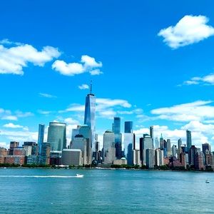 Meet your Posher, Ayema